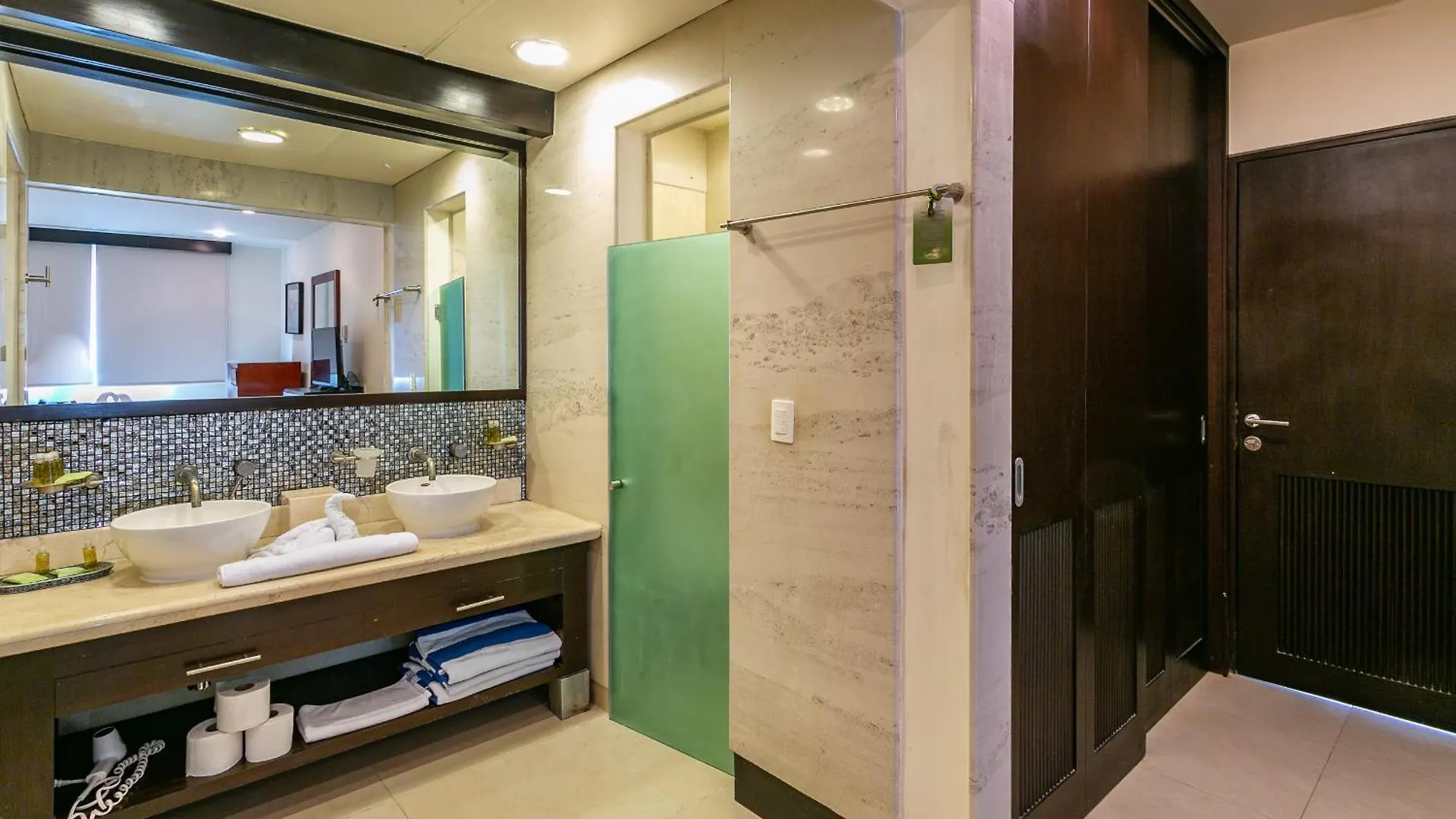 Pueblito Escondido By Hola Home And Land Playa del Carmen