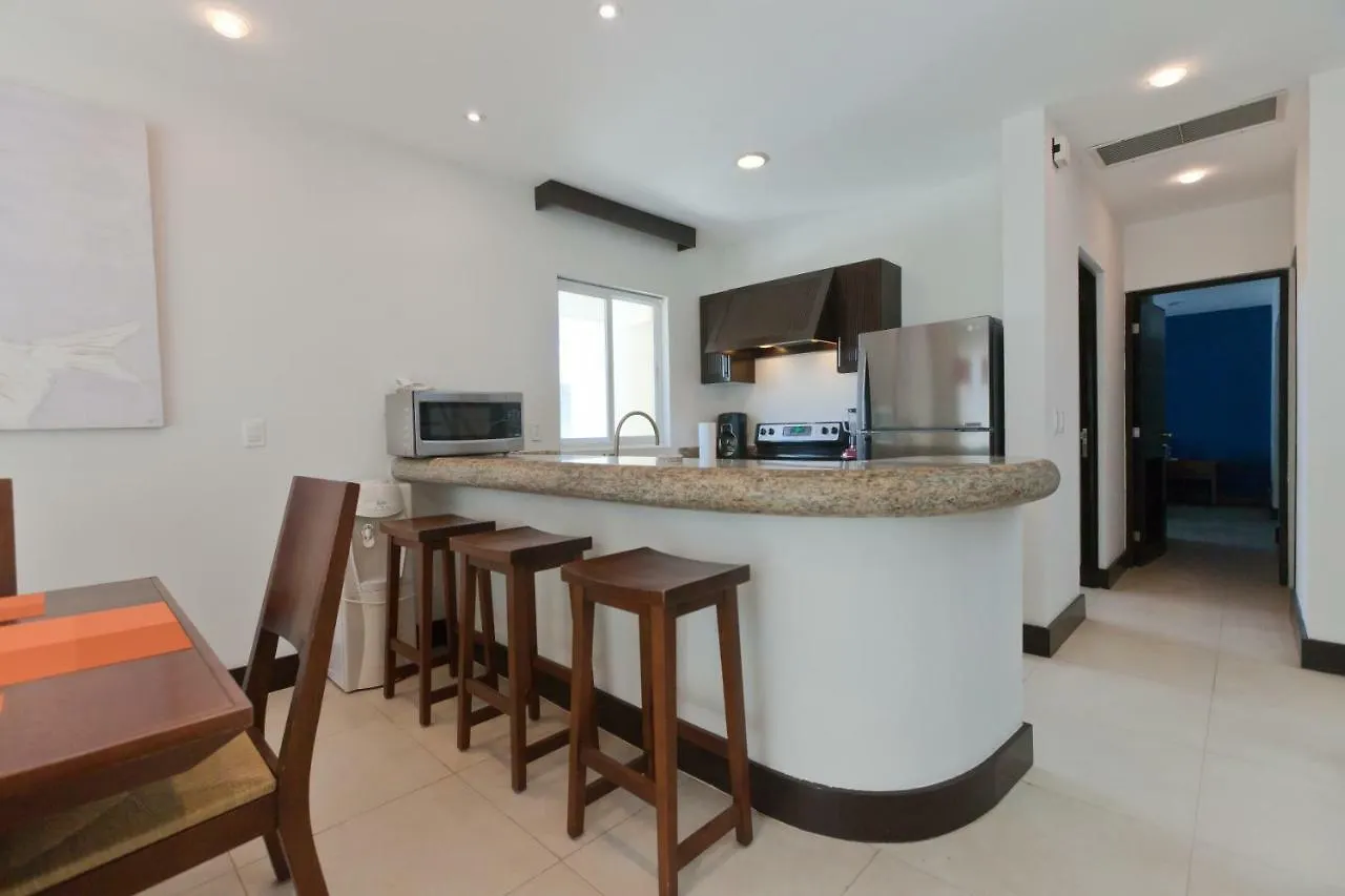 Pueblito Escondido By Hola Home And Land Playa del Carmen 0*,
